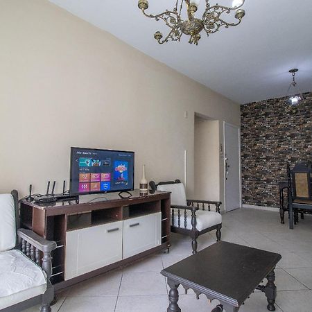 شقة Mrl73 - Quadra Mar, Climatizado, Calcadao, Sacada Balneário Camboriú المظهر الخارجي الصورة